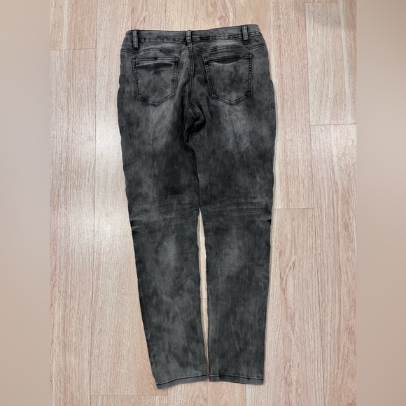 Revolution by REVOLT black acid wash jean - Picture 2 of 9